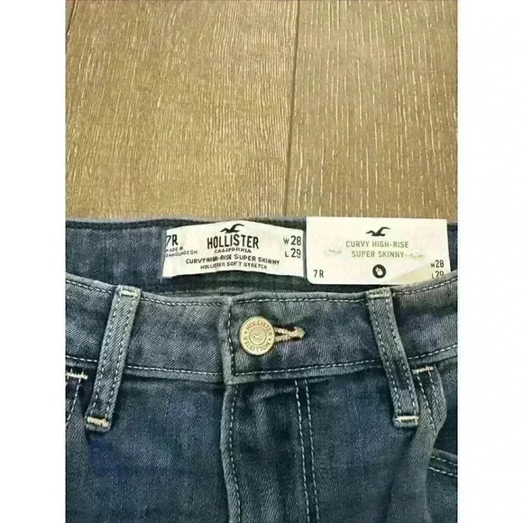 *** SOLD***** can’t delete yet.. but pants have sold - Picture 4 of 10